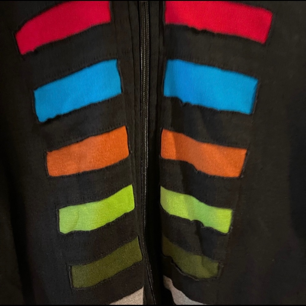 The Pyramid Collection Zippered Hoodie Size XL - Picture 2 of 3